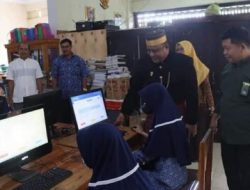 Pantau Pelaksanaan ANBK, Kakanwil Kunjungi MTsN 1 Mamuju