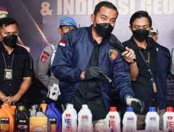 Polisi Gerebek Pabrik Oli Palsu Beromzet Ratusan Juta Rupiah