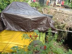 Truk Pengangkut Pupuk di Tinambung Terjun ke Sungai, Begini Kondisinya