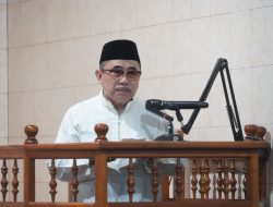 Pemkab Majene Gelar Safari Ramadhan, Bupati Serahkan Bantuan untuk Masjid