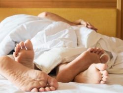 3 Manfaat Utama Berhubungan Seksual dengan Pasangan