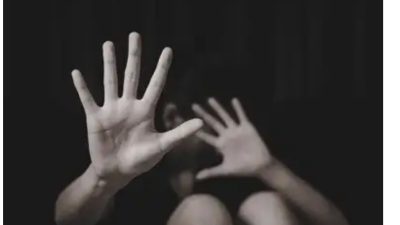 Siswi SMA Malunda pelecehan seksual