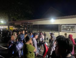 BREAKING NEWS: Penumpang Avanza Putih Diduga Hilang di Pamboang, Polisi dan Warga Lakukan Pencarian